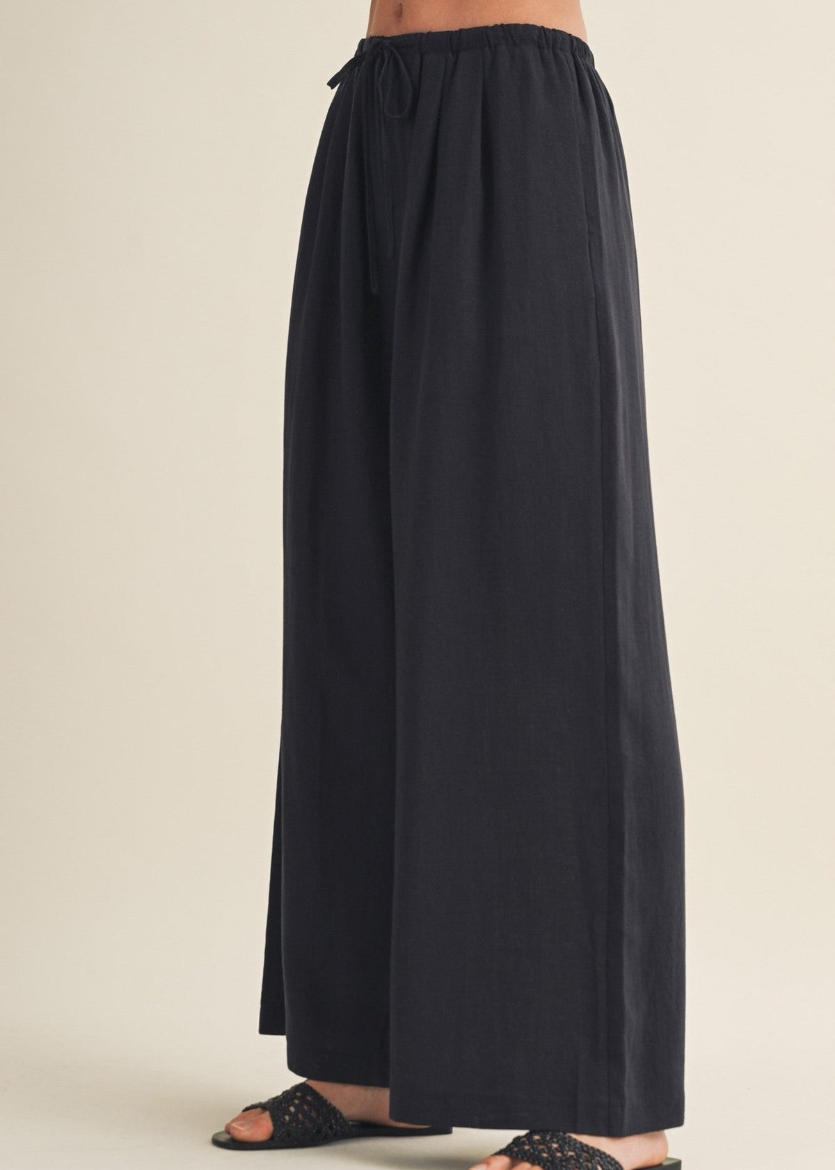 MAKAELA WIDE-LEG PANTS