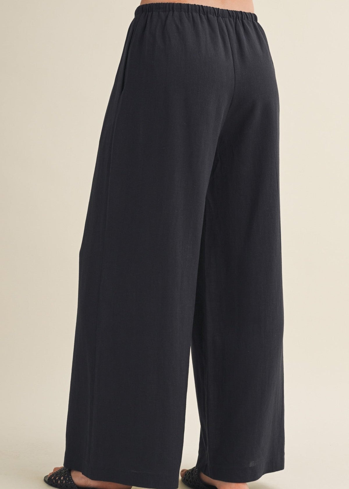 MAKAELA WIDE-LEG PANTS